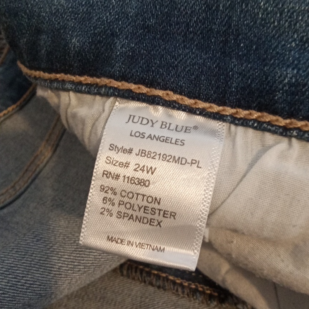 Judy Blue Boyfriend Fit Relaxed Medium Wash High Rise Cuffed Womens 24W - Picture 6 of 13